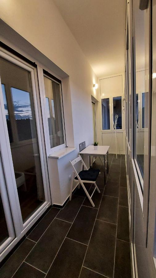 Apartments Square Загреб Экстерьер фото